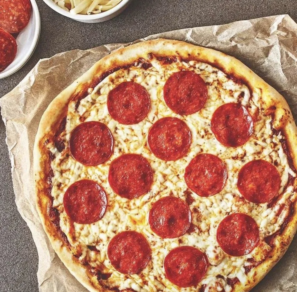 Pepperoni pizza